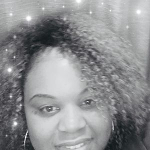 Meet your Posher, Tisha